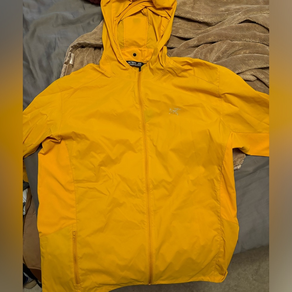 Arcteryx lightweight jacket XL